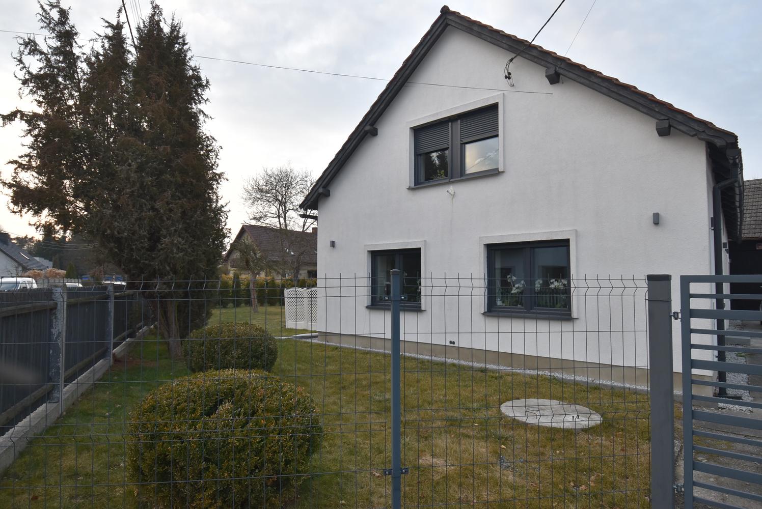 Dom Na sprzedaż dom wolnostojący w Raszowej