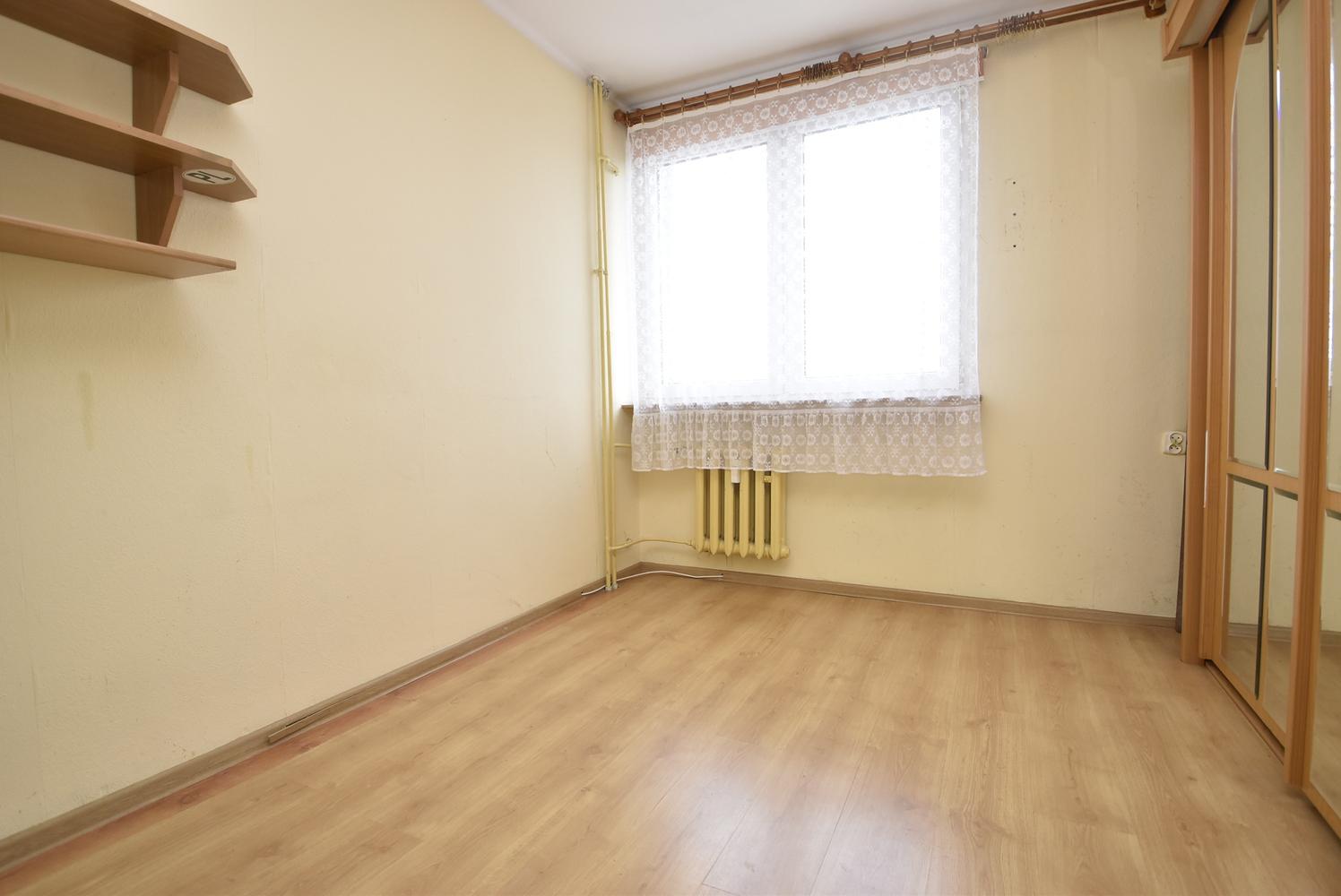 Mieszkanie Na sprzedaż 3 pokojowe mieszkanie w Kędzierzynie-Koźlu przy ulicy Pionierów 3